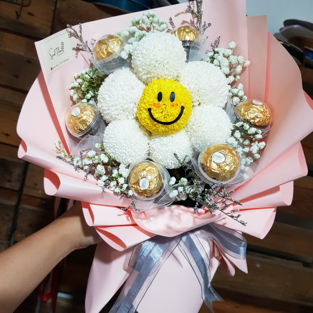 Eggy BB with Ferrero Rocher (Bouquet)